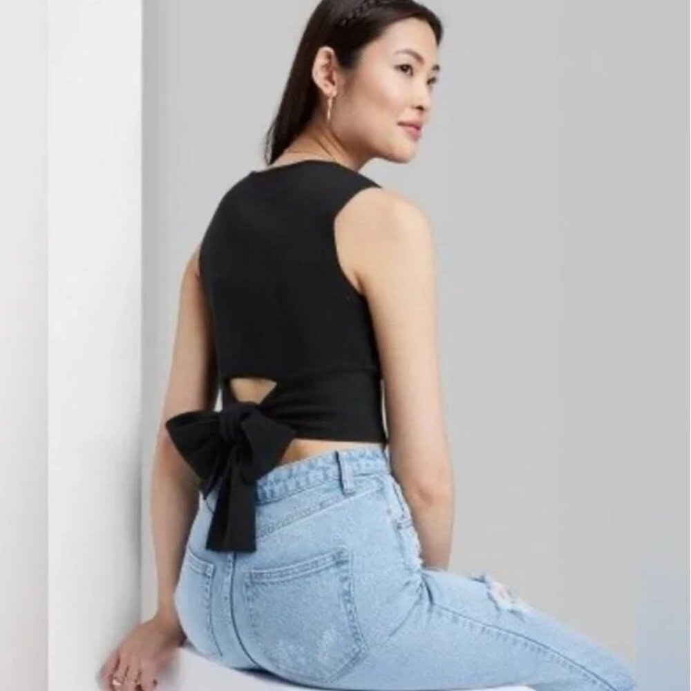 Tie back tank top